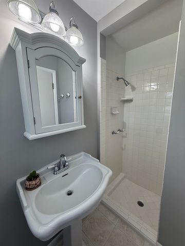 3904 W Murdock St, Wichita, KS 67203