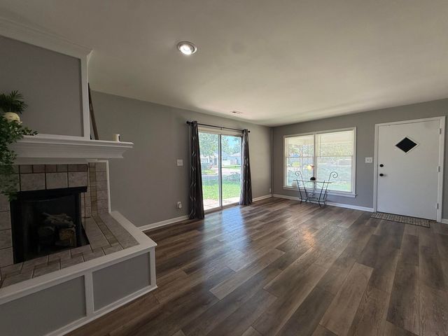 3904 W Murdock St, Wichita, KS 67203