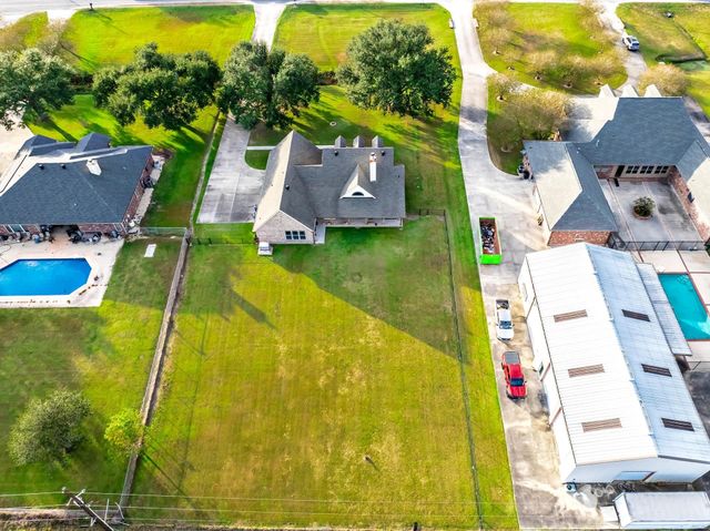 2255 Hwy 311, Schriever, LA 70395