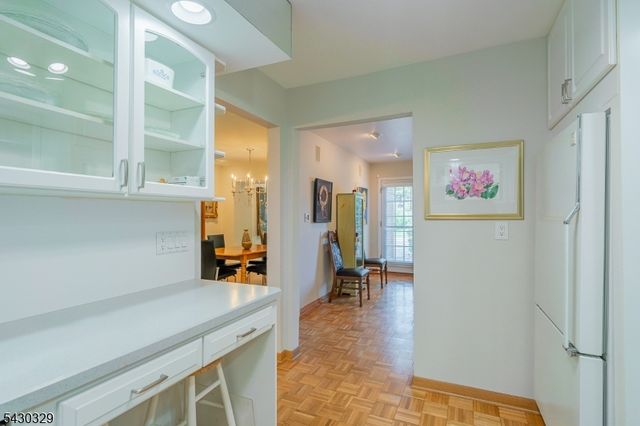 41 Wareham Court, Scotch Plains Twp., NJ 07076