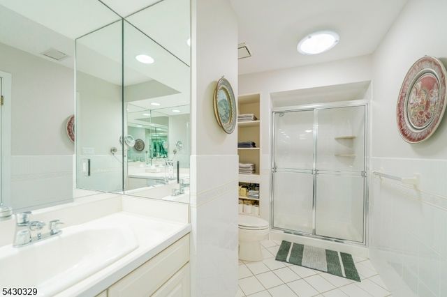 41 Wareham Court, Scotch Plains Twp., NJ 07076