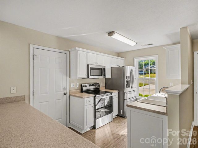 2956 Trimble Circle NW, Concord, NC 28027