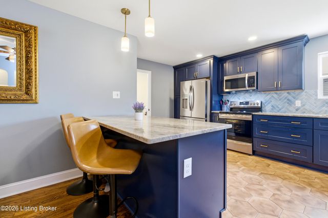 203 Abbott St, Shepherdsville, KY 40165