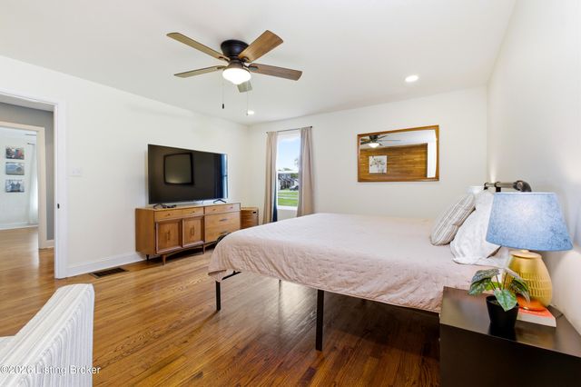 203 Abbott St, Shepherdsville, KY 40165