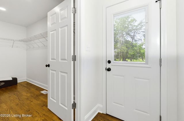 203 Abbott St, Shepherdsville, KY 40165