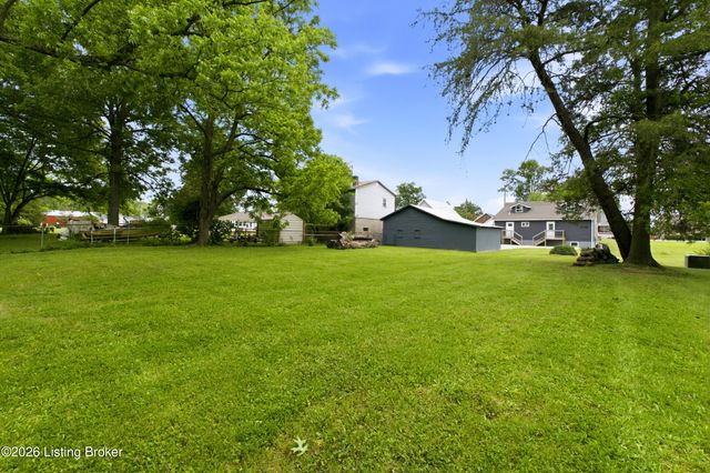 203 Abbott St, Shepherdsville, KY 40165