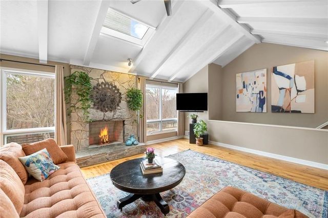 35 Green Chase Court, Roswell, GA 30075