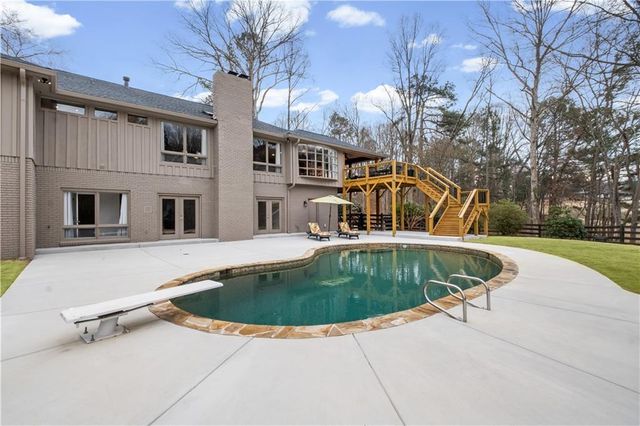 35 Green Chase Court, Roswell, GA 30075