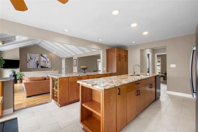 35 Green Chase Court, Roswell, GA 30075