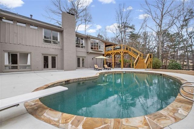 35 Green Chase Court, Roswell, GA 30075