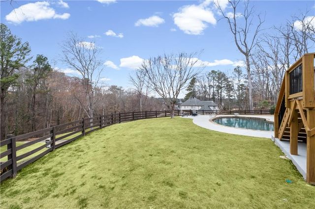 35 Green Chase Court, Roswell, GA 30075