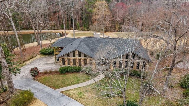 35 Green Chase Court, Roswell, GA 30075