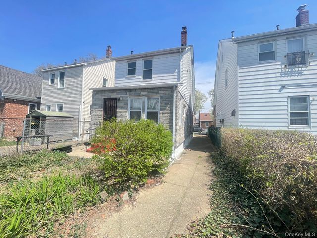 77-14 162nd Street, Fresh Meadows, NY 11366