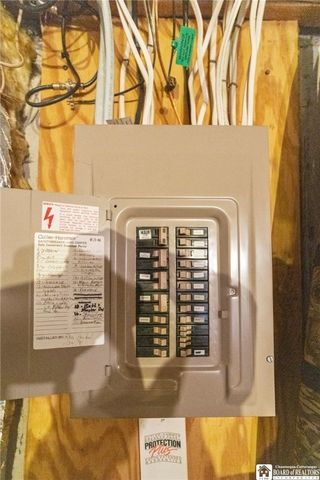 12 Ahrens Place, Pomfret, NY 14063