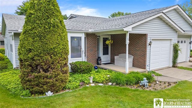 12 Ahrens Place, Pomfret, NY 14063