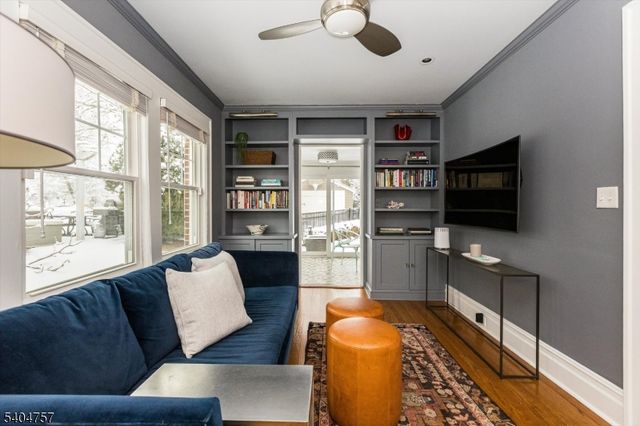 256 Forest Ave, Glen Ridge Boro Twp., NJ 07028