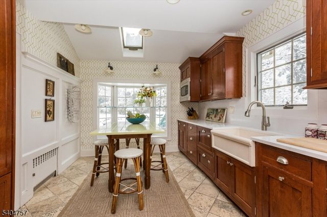 256 Forest Ave, Glen Ridge Boro Twp., NJ 07028