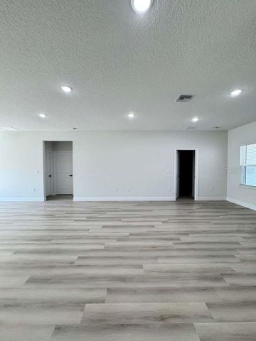 8151 SW 135TH LOOP, Ocala, FL 34473