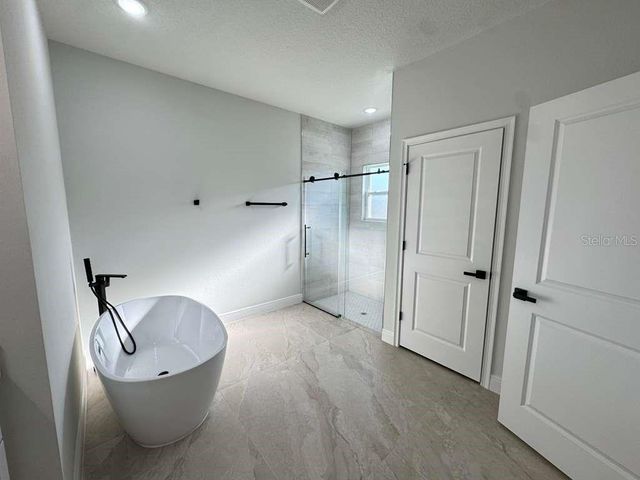 8151 SW 135TH LOOP, Ocala, FL 34473