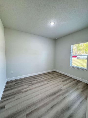 8151 SW 135TH LOOP, Ocala, FL 34473