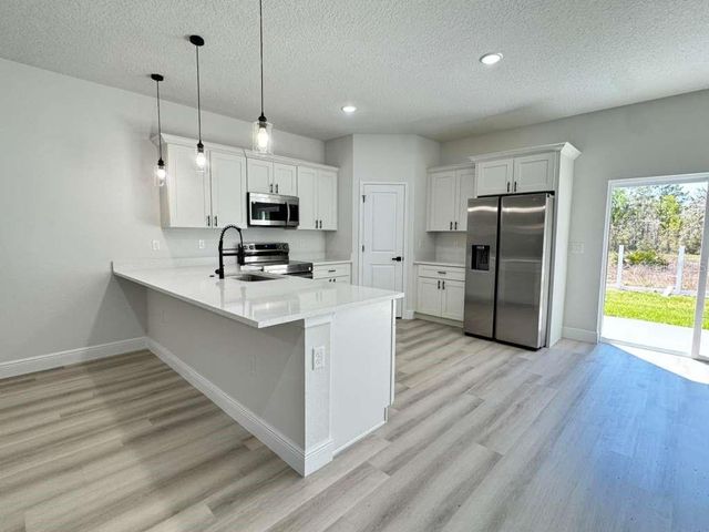 8151 SW 135TH LOOP, Ocala, FL 34473