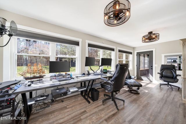 2317 Arrow Tr, Monterey, TN 38574