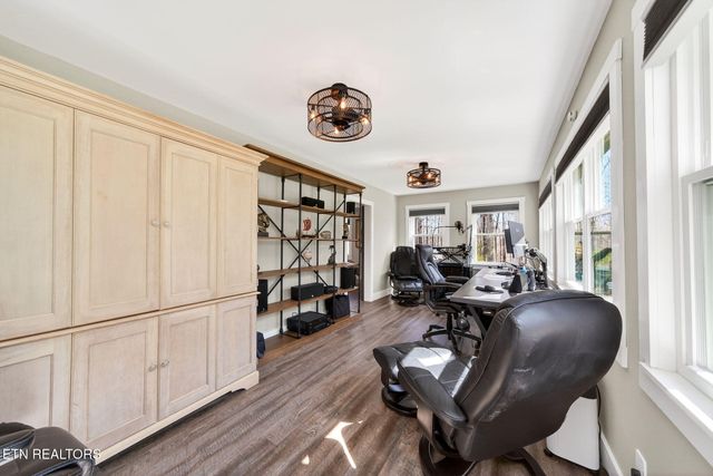 2317 Arrow Tr, Monterey, TN 38574