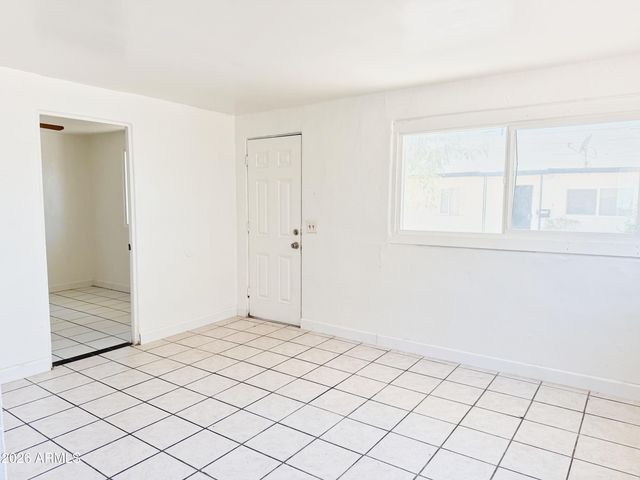 1125 E Devonshire Avenue 8, Phoenix, AZ 85014