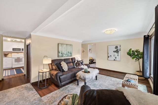 2750 Noel Drive, Little Canada, MN 55117