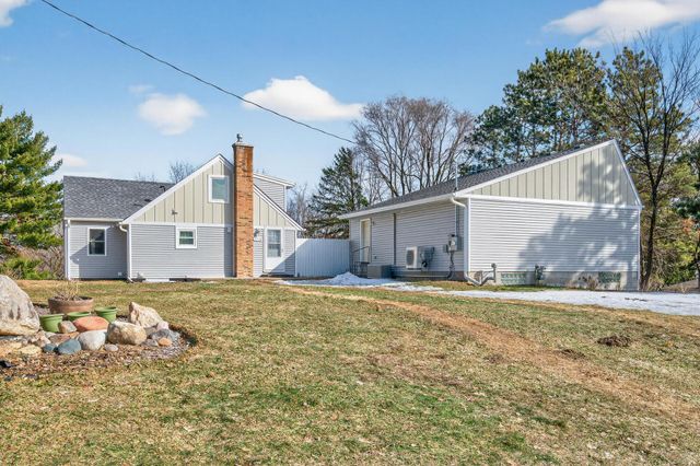 2750 Noel Drive, Little Canada, MN 55117