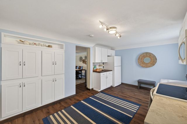 2750 Noel Drive, Little Canada, MN 55117