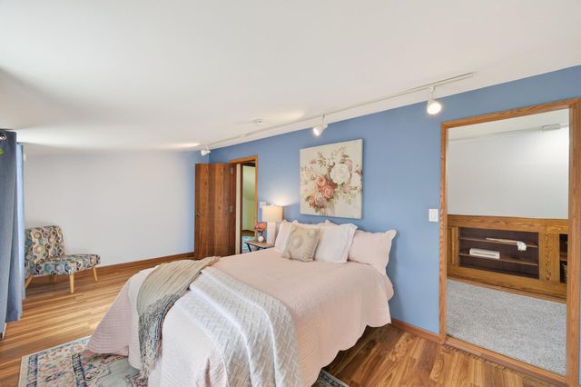 2750 Noel Drive, Little Canada, MN 55117