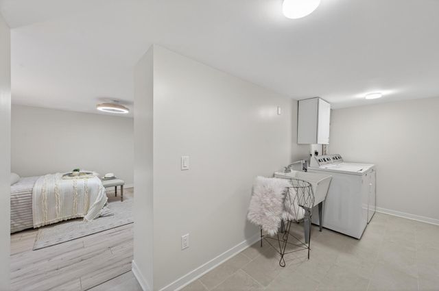 2750 Noel Drive, Little Canada, MN 55117