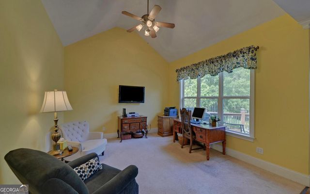 227 Capri Drive, Hartwell, GA 30643