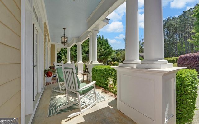 227 Capri Drive, Hartwell, GA 30643