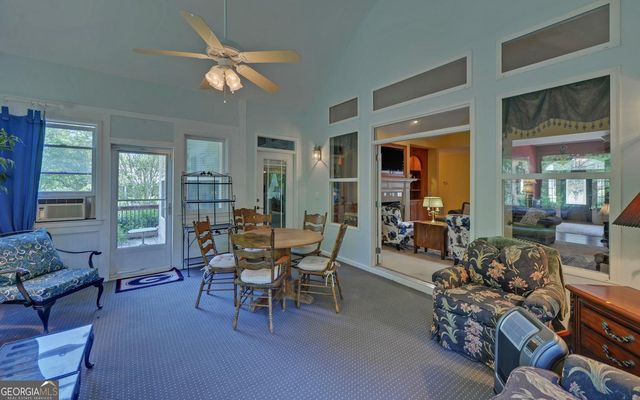 227 Capri Drive, Hartwell, GA 30643
