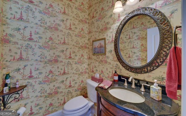 227 Capri Drive, Hartwell, GA 30643
