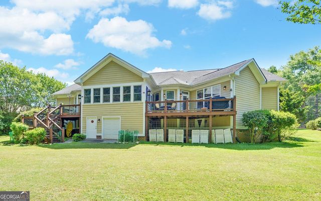 227 Capri Drive, Hartwell, GA 30643