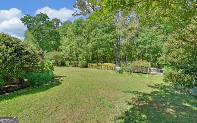 227 Capri Drive, Hartwell, GA 30643