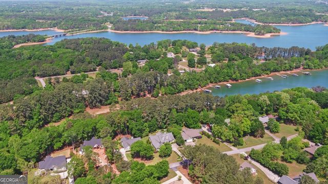 227 Capri Drive, Hartwell, GA 30643