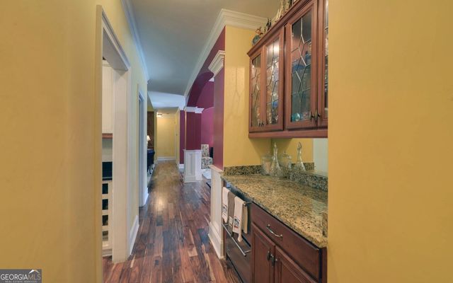 227 Capri Drive, Hartwell, GA 30643
