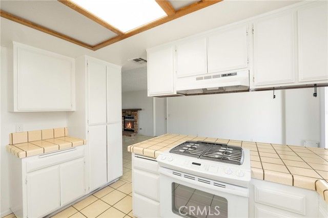 11135 Truchas, Apple Valley, CA 92308