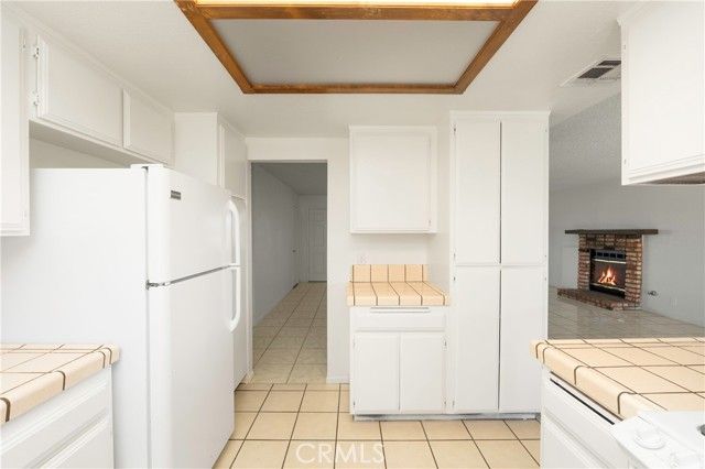 11135 Truchas, Apple Valley, CA 92308