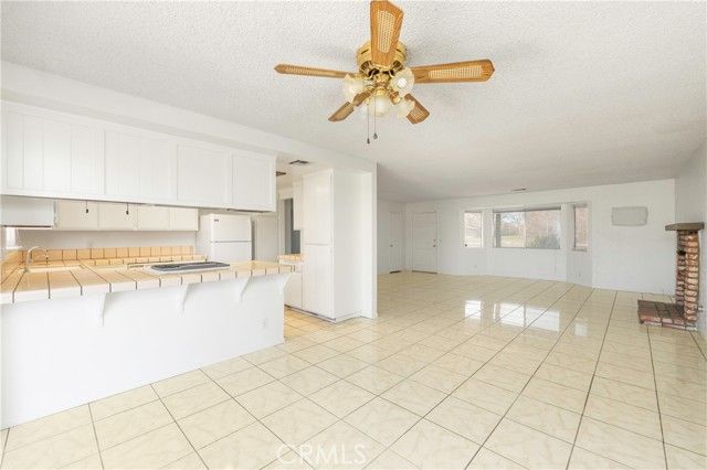 11135 Truchas, Apple Valley, CA 92308