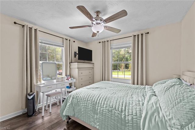 6245 Glenns RD, Gloucester, VA 23061