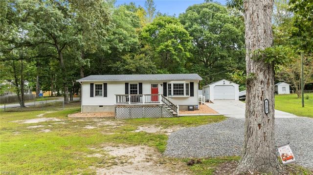 6245 Glenns RD, Gloucester, VA 23061
