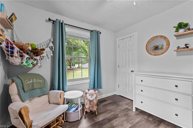 6245 Glenns RD, Gloucester, VA 23061