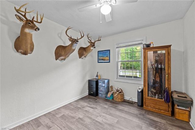 6245 Glenns RD, Gloucester, VA 23061