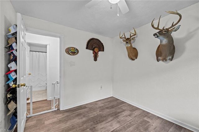 6245 Glenns RD, Gloucester, VA 23061