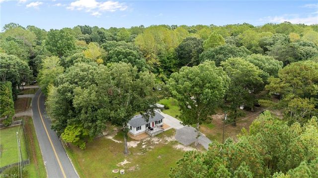 6245 Glenns RD, Gloucester, VA 23061